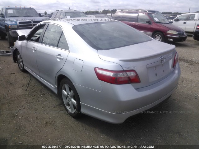 4T1BE46K57U657739 - 2007 TOYOTA CAMRY NEW GENERAT CE/LE/XLE/SE SILVER photo 3