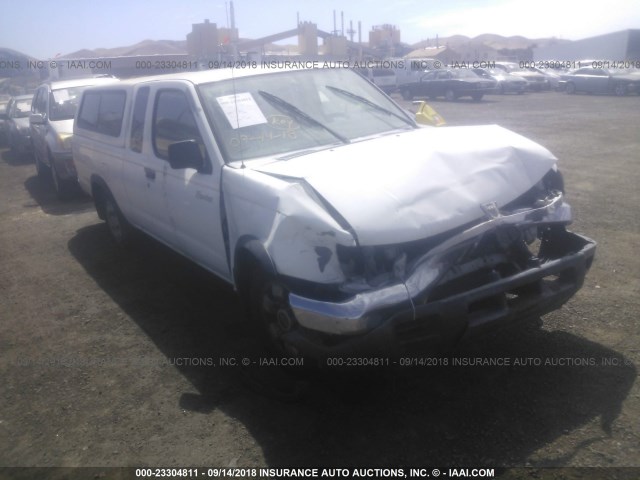 1N6DD26S1WC346668 - 1998 NISSAN FRONTIER KING CAB XE/KING CAB SE WHITE photo 1