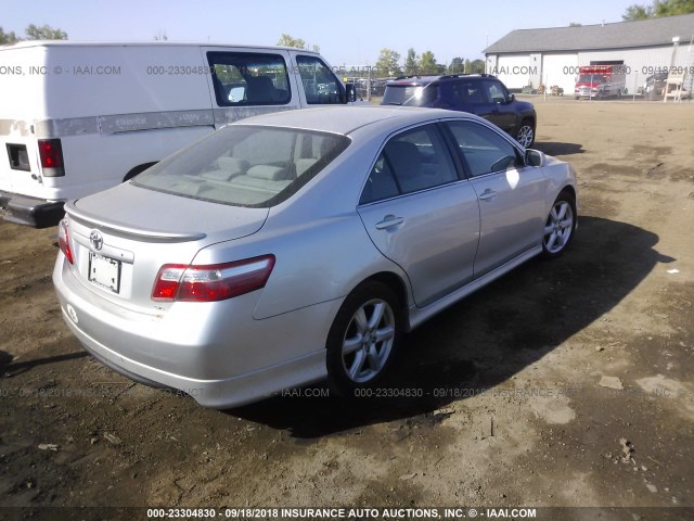 4T1BE46K79U795480 - 2009 TOYOTA CAMRY SE/LE/XLE SILVER photo 4