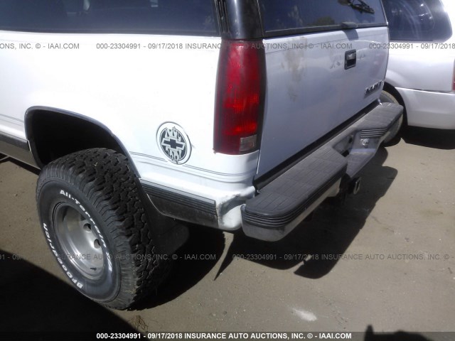 1GNEK18K9RJ303515 - 1994 CHEVROLET BLAZER K1500 WHITE photo 6