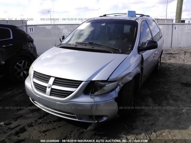 1D4GP45R67B149801 - 2007 DODGE CARAVAN SXT SILVER photo 2