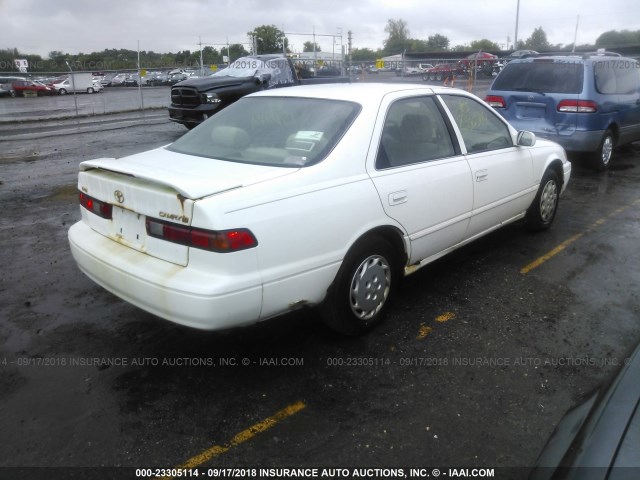 4T1BG22K0VU045448 - 1997 TOYOTA CAMRY CE/LE/XLE 白色 照片 4