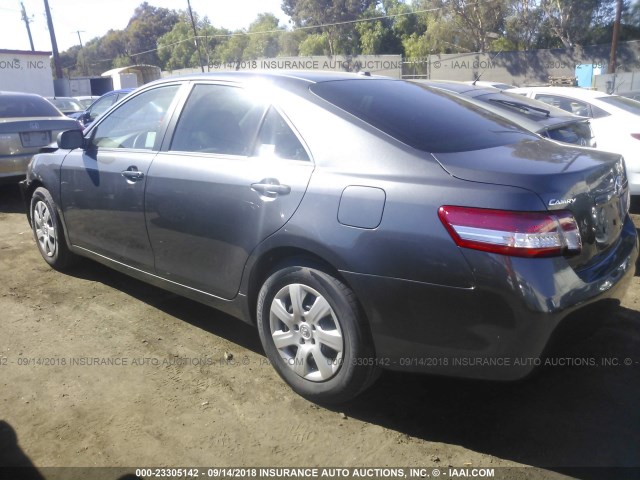4T4BF3EKXBR212310 - 2011 TOYOTA CAMRY SE/LE/XLE 灰色 照片 3