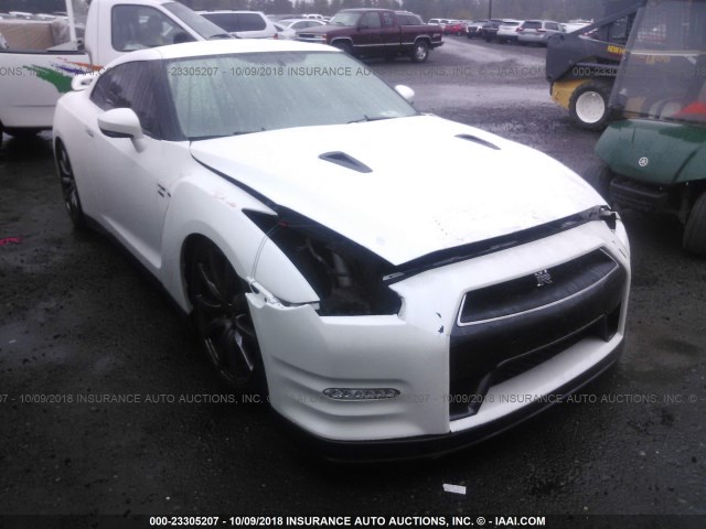 JN1AR5EF1DM260851 - 2013 NISSAN GT-R PREMIUM/BLACK WHITE photo 1