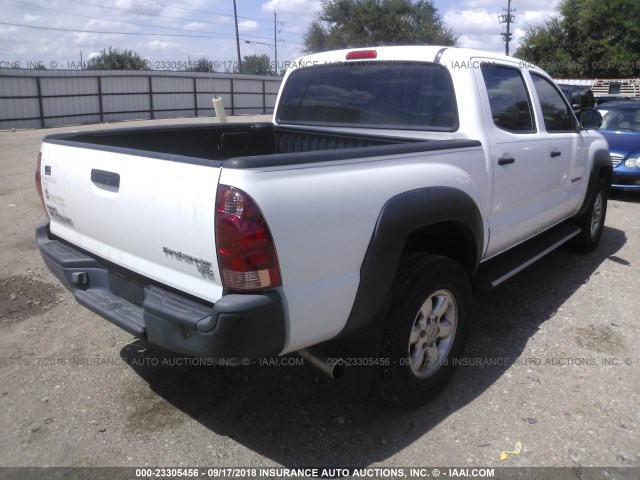 3TMJU62N27M036428 - 2007 TOYOTA TACOMA DOUBLE CAB PRERUNNER WHITE photo 4