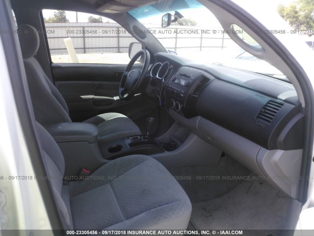 3TMJU62N27M036428 - 2007 TOYOTA TACOMA DOUBLE CAB PRERUNNER WHITE photo 5