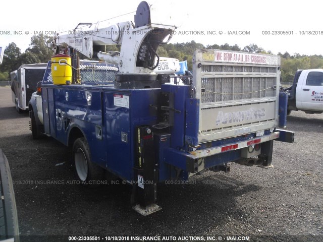 1FDAF5HR9AEA14496 - 2010 FORD F550 SUPER DUTY BLUE photo 3