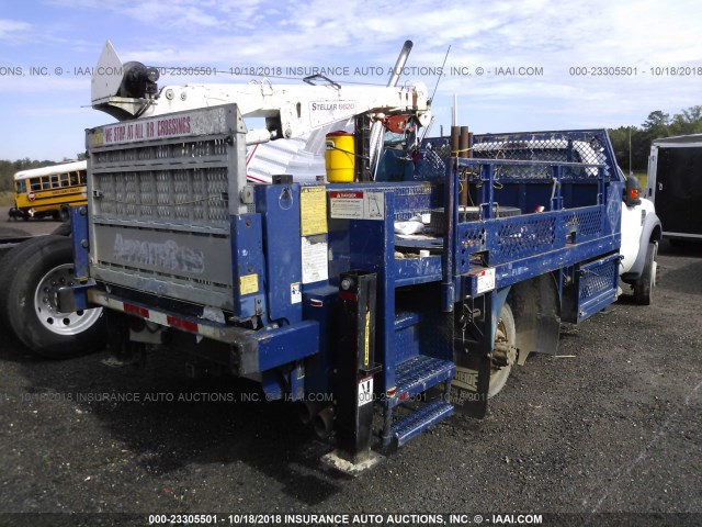 1FDAF5HR9AEA14496 - 2010 FORD F550 SUPER DUTY BLUE photo 4