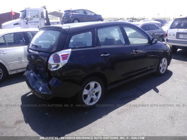 2T1KR32E05C373304 - 2005 TOYOTA COROLLA MATRIX XR BLACK photo 4