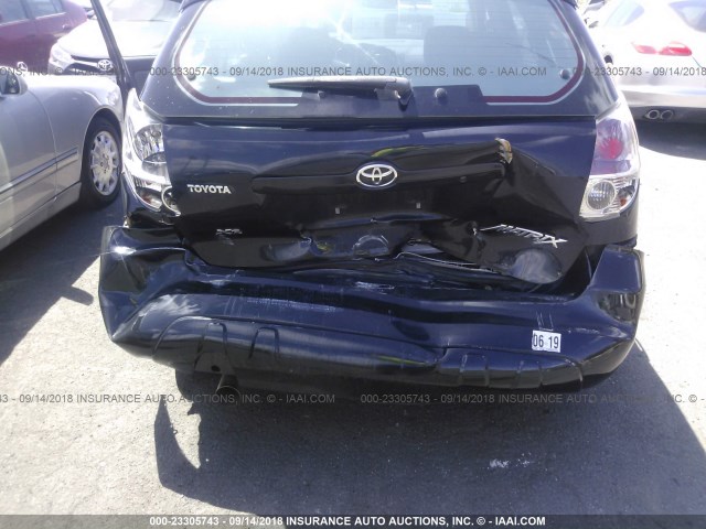 2T1KR32E05C373304 - 2005 TOYOTA COROLLA MATRIX XR BLACK photo 6
