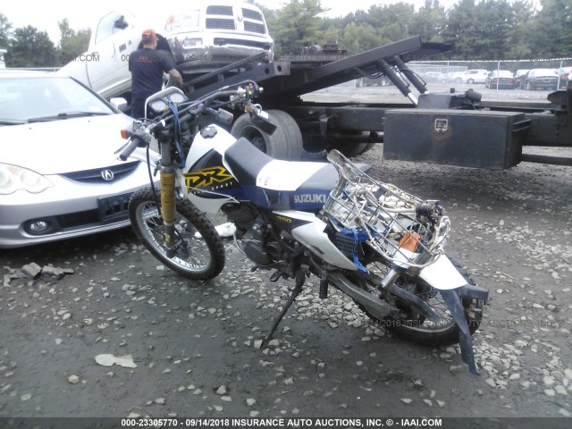 JS1SK42A3X2100750 - 1999 SUZUKI DR350 SE WHITE photo 3