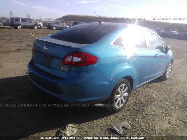 3FADP4BJ0CM159618 - 2012 FORD FIESTA SE BLUE photo 4