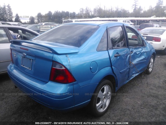 1FAFP34N27W313416 - 2007 FORD FOCUS ZX4/S/SE/SES BLUE photo 4