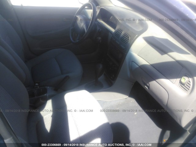 KNADC123516518252 - 2001 KIA RIO BLUE photo 5