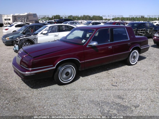 1C3XC66R0ND861939 - 1992 CHRYSLER NEW YORKER C-BODY SALON BURGUNDY photo 2