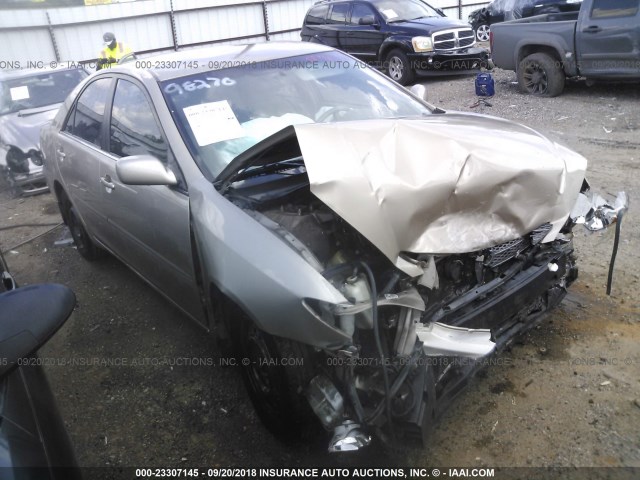 4T1BE30K62U074351 - 2002 TOYOTA CAMRY LE/XLE/SE Алтын фото 1