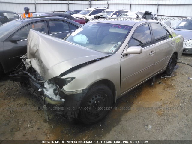 4T1BE30K62U074351 - 2002 TOYOTA CAMRY LE/XLE/SE Алтын фото 2