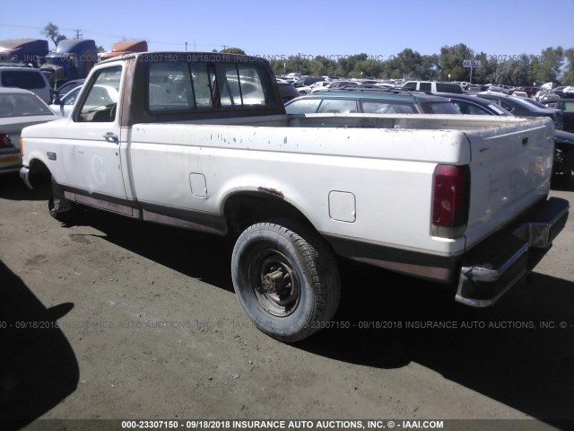 1FTHF26L9HPA57797 - 1987 FORD F250 WHITE photo 3