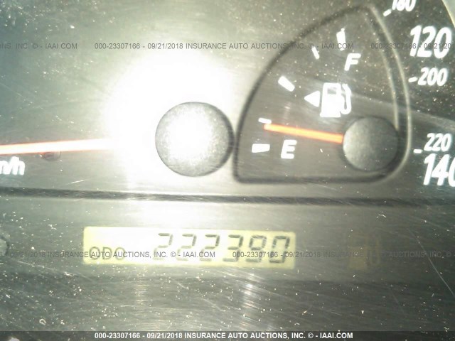 JTDBE32K330161473 - 2003 TOYOTA CAMRY LE/XLE Ашық көк фото 7