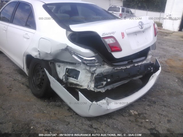 4T1BE46K39U802280 - 2009 TOYOTA CAMRY SE/LE/XLE WHITE photo 6