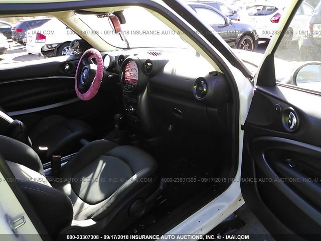 WMWSS5C52DWN66619 - 2013 MINI COOPER S PACEMAN WHITE photo 5