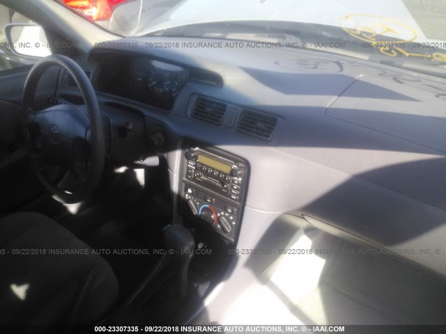 JT2BG22K410555509 - 2001 TOYOTA CAMRY CE/LE/XLE 米色 照片 5