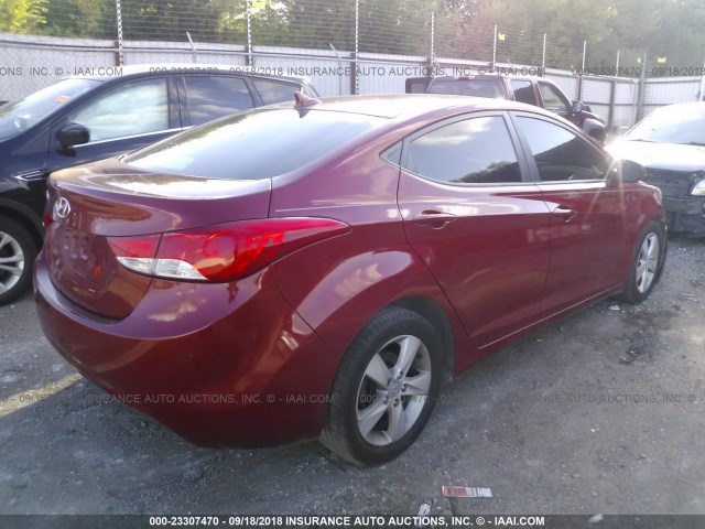 KMHDH4AE2DU642094 - 2013 HYUNDAI ELANTRA GLS/LIMITED RED photo 4