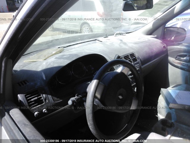 1GNDV23L85D288281 - 2005 CHEVROLET UPLANDER LS SILVER photo 5