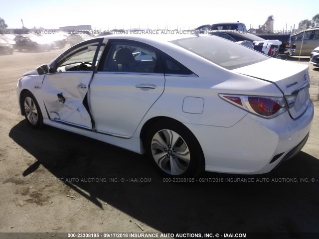 KMHEC4A43DA098538 - 2013 HYUNDAI SONATA HYBRID WHITE photo 3