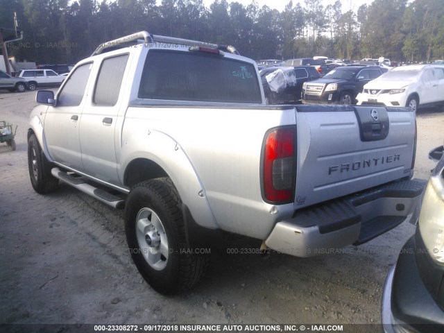 1N6ED27T62C330651 - 2002 NISSAN FRONTIER CREW CAB XE/CREW CAB SE SILVER photo 3