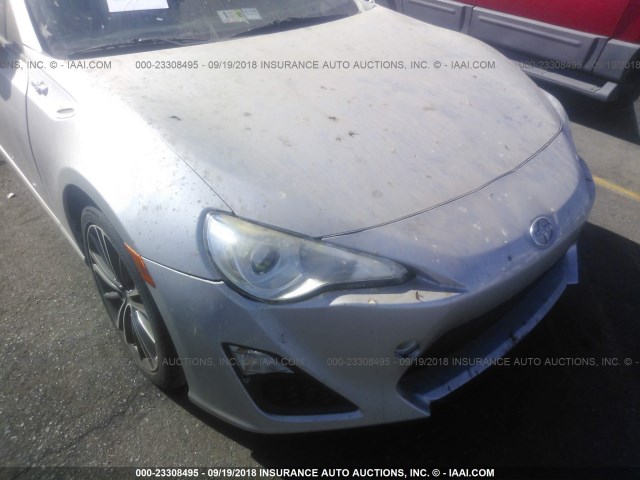 JF1ZNAA11D1701335 - 2013 TOYOTA SCION FR-S SILVER photo 6