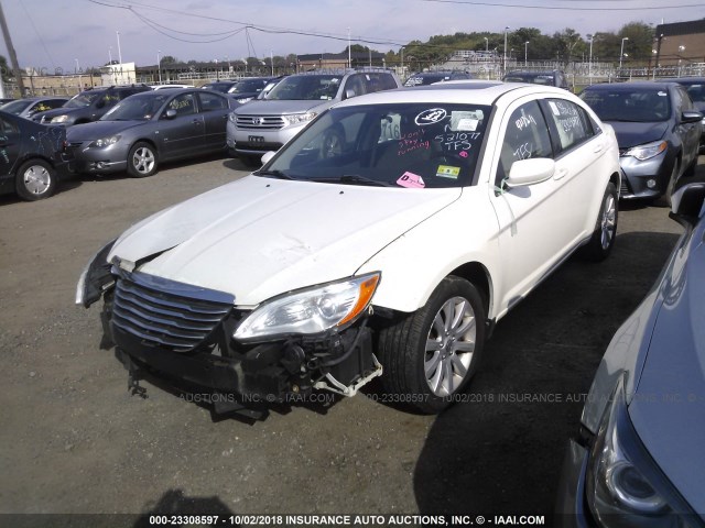 1C3BC1FG2BN521077 - 2011 CHRYSLER 200 TOURING WHITE photo 2