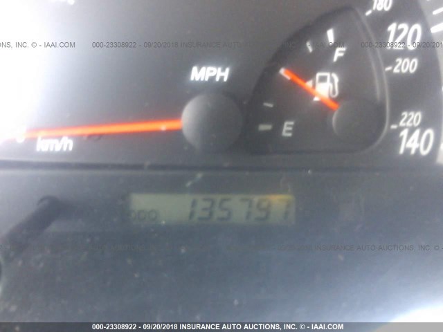 4T1BE32K52U567306 - 2002 TOYOTA CAMRY LE/XLE/SE Күміс фото 7