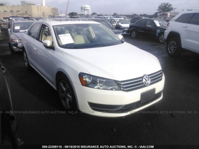 1VWBP7A31DC147256 - 2013 VOLKSWAGEN PASSAT SE WHITE photo 1