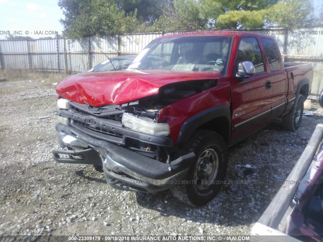 1GCGK29U82Z112697 - 2002 CHEVROLET SILVERADO K2500 RED photo 2