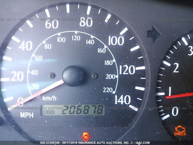 2T1CF22PX1C435696 - 2001 TOYOTA CAMRY SOLARA SE/SLE ვერცხლისფერი ფოტო 7