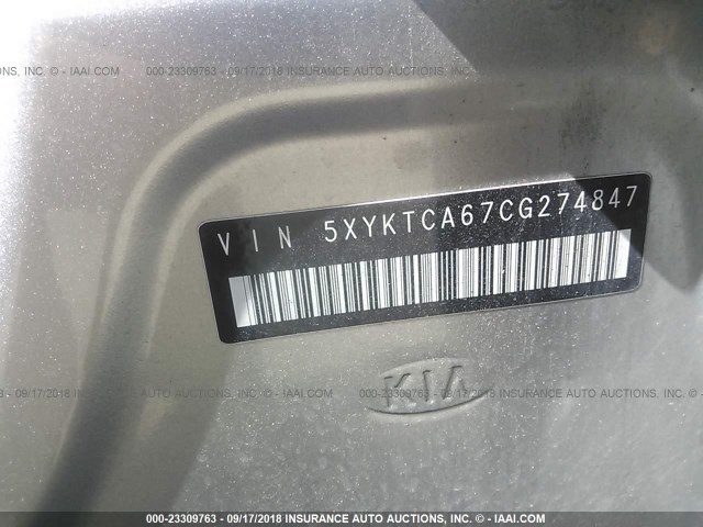 5XYKTCA67CG274847 - 2012 KIA SORENTO LX SILVER photo 9