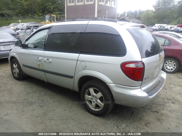 1D4GP45RX6B540500 - 2006 DODGE CARAVAN SXT SILVER photo 3