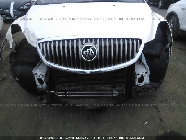 5GALVCED7AJ179226 - 2010 BUICK ENCLAVE CXL WHITE photo 6