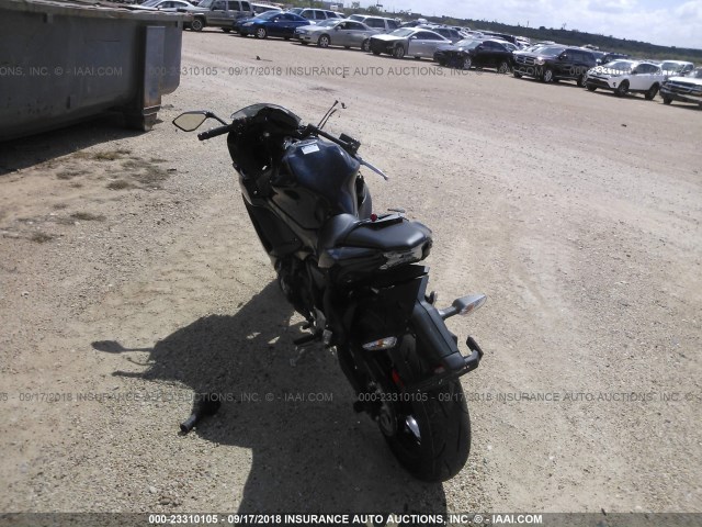 JKAEXEJ19HDA00585 - 2017 KAWASAKI EX650 J შავი ფოტო 3