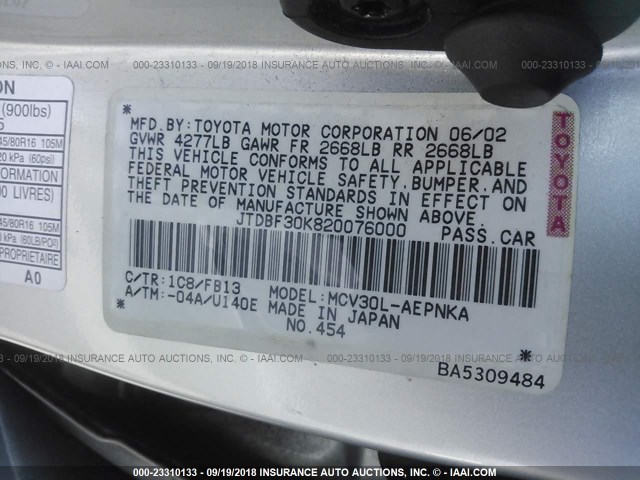 JTDBF30K820076000 - 2002 TOYOTA CAMRY LE/XLE/SE 银色 照片 9