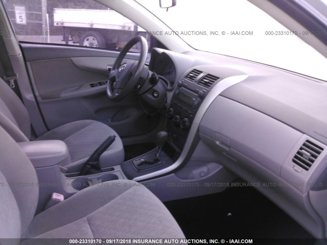 JTDBL40EX99076532 - 2009 TOYOTA COROLLA LE/XLE SILVER photo 5