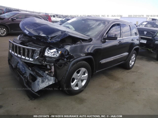 1C4RJFAG2CC233187 - 2012 JEEP GRAND CHEROKEE LAREDO BLACK photo 2