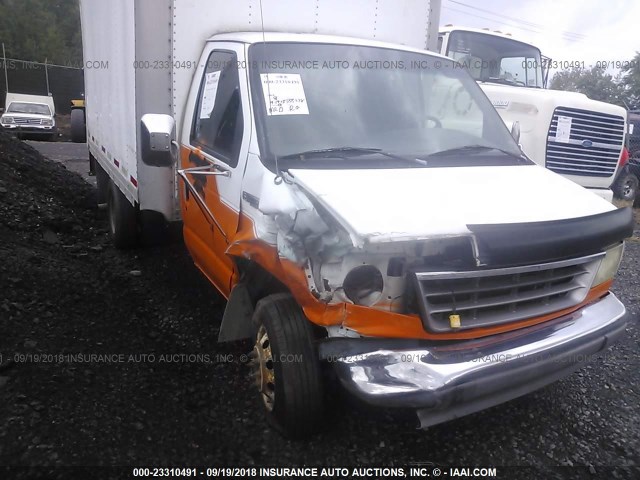 1FDKE30F2SHB66021 - 1995 FORD E350 WHITE photo 6