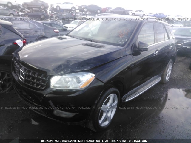 4JGDA5HB0FA540450 - 2015 MERCEDES-BENZ ML BLACK photo 2