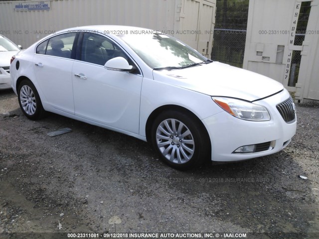 2G4GS5EV7D9184094 - 2013 BUICK REGAL PREMIUM WHITE photo 1