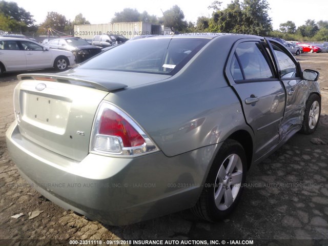 3FAHP07Z88R173673 - 2008 FORD FUSION SE GREEN photo 4