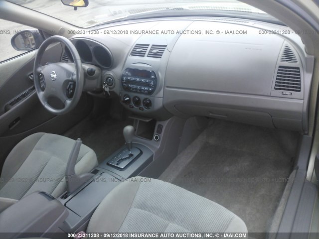 1N4AL11D82C715361 - 2002 NISSAN ALTIMA S/SL Champagne photo 5