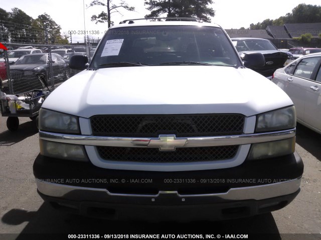 3GNEC12T14G147625 - 2004 CHEVROLET AVALANCHE C1500 WHITE photo 6