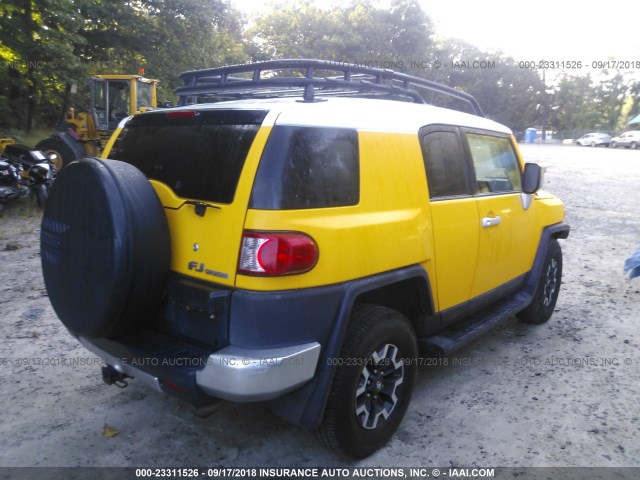 JTEBU11F170043631 - 2007 TOYOTA FJ CRUISER YELLOW photo 4